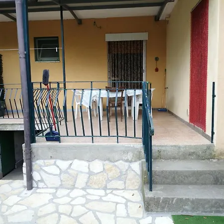 Casa Di Biagio E Maria Дом отдыха Треккина