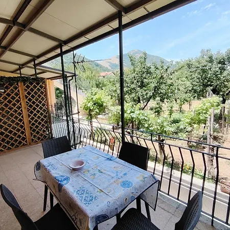 Casa Di Biagio E Maria Дом отдыха *