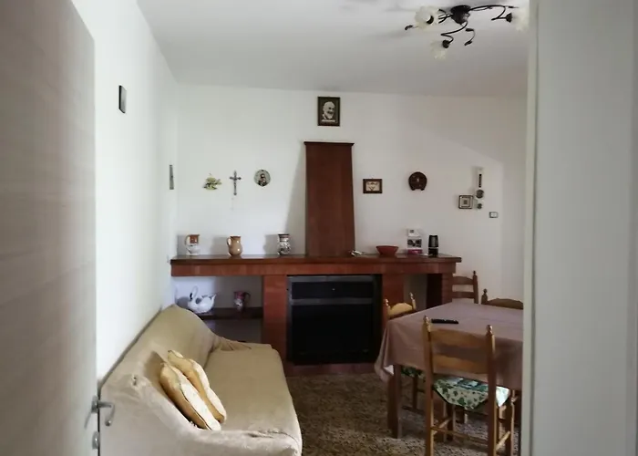 Casa Di Biagio E Maria *